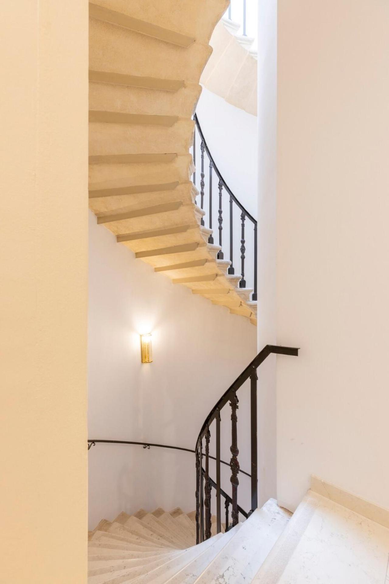 דירות ורונה Manin Grand House מראה חיצוני תמונה