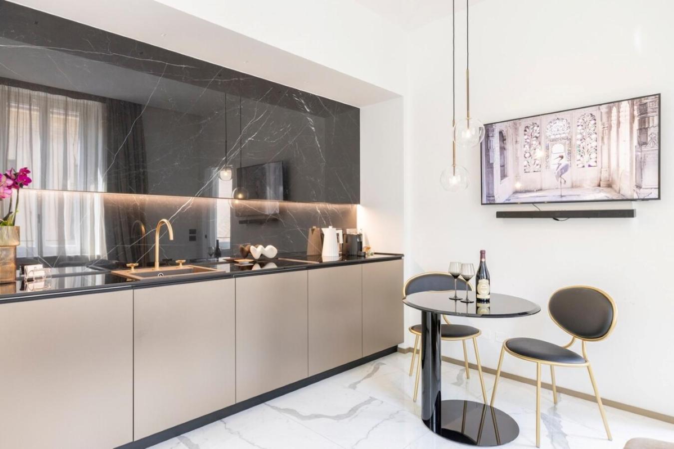 דירות ורונה Manin Grand House מראה חיצוני תמונה